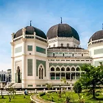 OYO 1557 Bungas Residence