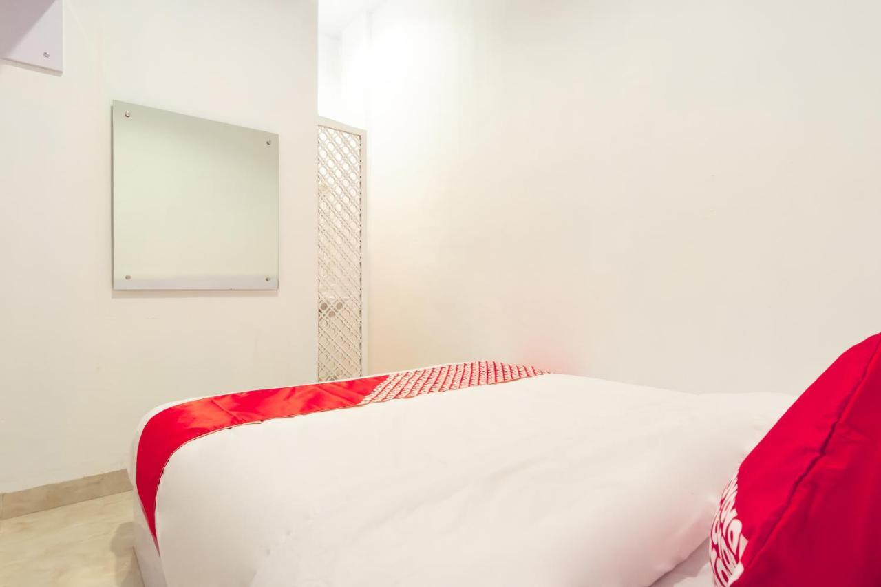 Oyo 1557 Bungas Hotel 2*